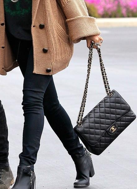 Shebag барлық уақыттағы ең жақсы сатушысы——Үздік Replica Chanel компаниясының ең классикалық орташа 25 см классикалық қақпағы (Chanel CF уылдырық былғары қара) (2022 ж. жаңартылған) - Ең жақсы сапалы жалған Louis Vuitton сөмкесінің интернет-дүкені, Replica дизайнер сөмкесі ru