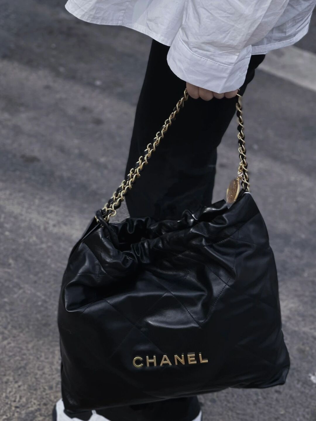 How good quality is a Shebag Chanel 22 bag？（2023 Week 41）-ʻOi aku ka maikaʻi o ka ʻeke Louis Vuitton ʻeke hoʻopunipuni ma ka hale kūʻai pūnaewele, ʻeke hoʻolālā kope ru