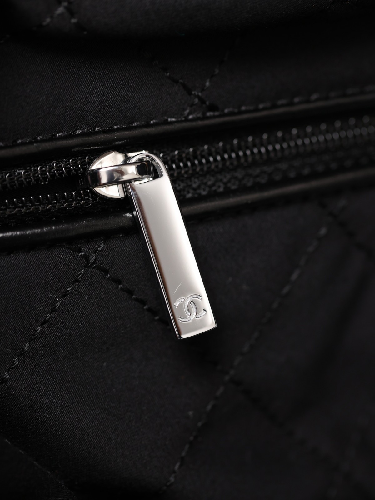 How good quality is a Shebag Chanel 22 bag？（2023 Week 41）-Bästa kvalitet Fake Louis Vuitton Bag Online Store, Replica designer bag ru