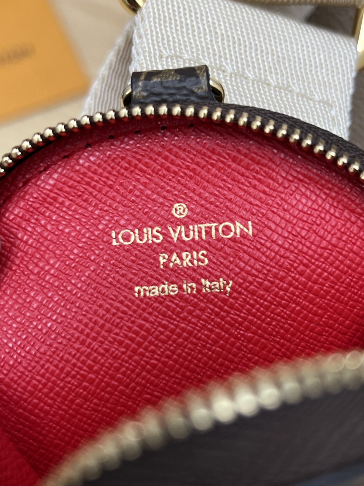 How good quality is a Shebag M46373 ONTHEGO small size?(2023 style with wide shoulder straps)-Negoziu in linea di borse Louis Vuitton falsi di migliore qualità, borsa di design di replica ru