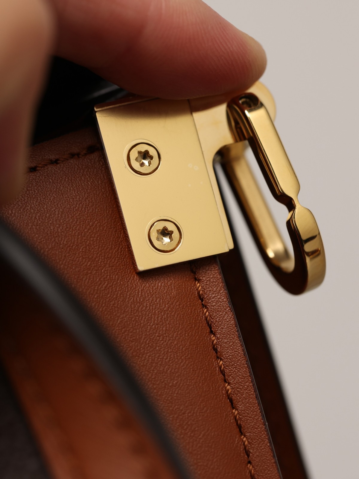 How good quality is a Shebag LV Dauphine bag（2023 Hardware updated）-Magazin online de geanți Louis Vuitton fals de cea mai bună calitate, geantă de designer replica ru