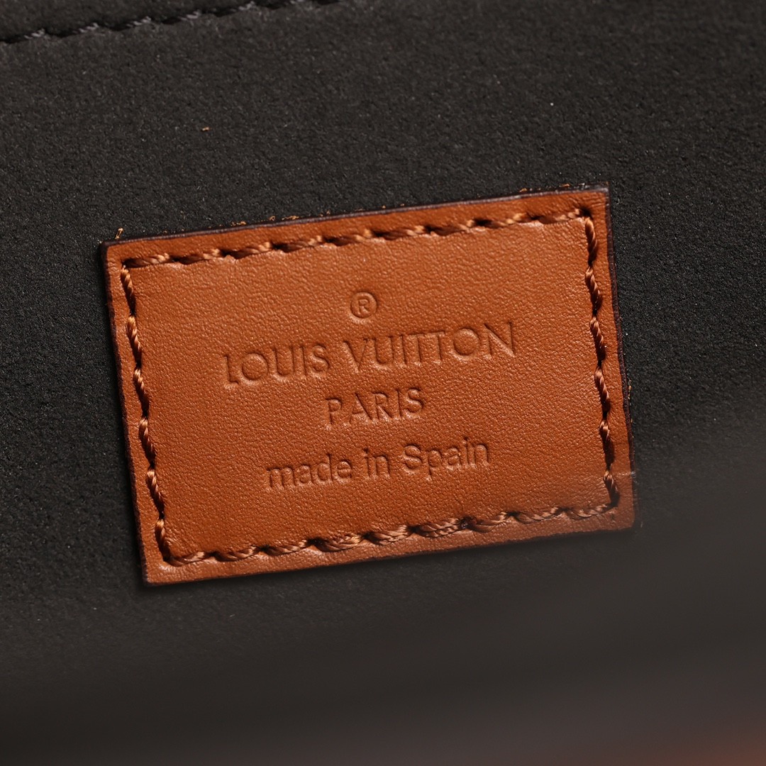 How good quality is a Shebag LV Dauphine bag（2023 Hardware updated）-Pangalusna kualitas palsu Louis Vuitton Kantong Toko Online, Replica desainer kantong ru