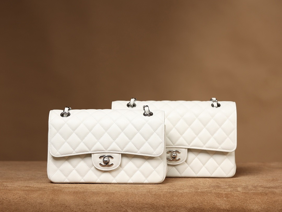 How Good quality is a Shebag White Chanel Classic Flap bag？（2023 updated）-Negozio in linea della borsa falsa di Louis Vuitton di migliore qualità, borsa del progettista della replica ru