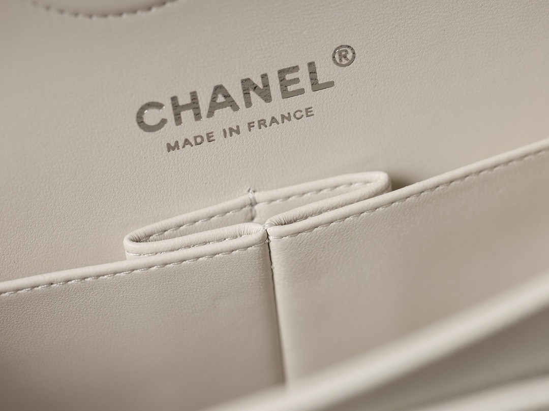 How Good quality is a Shebag White Chanel Classic Flap bag？（2023 updated）-Duka la Mtandaoni la Begi Bandia ya Louis Vuitton ya Ubora, Begi la wabuni wa Replica ru