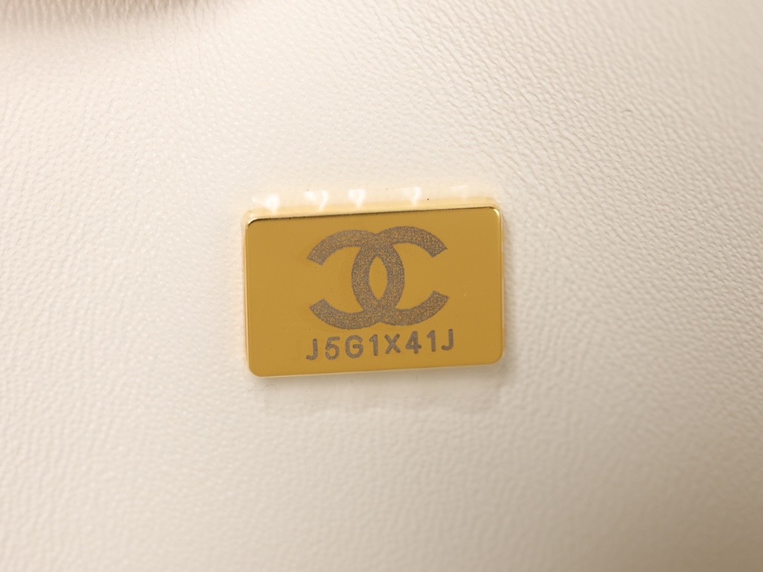 How Good quality is a Shebag White Chanel Classic Flap bag？（2023 updated）-Tienda en línea de bolsos Louis Vuitton falsos de la mejor calidad, réplica de bolsos de diseño ru