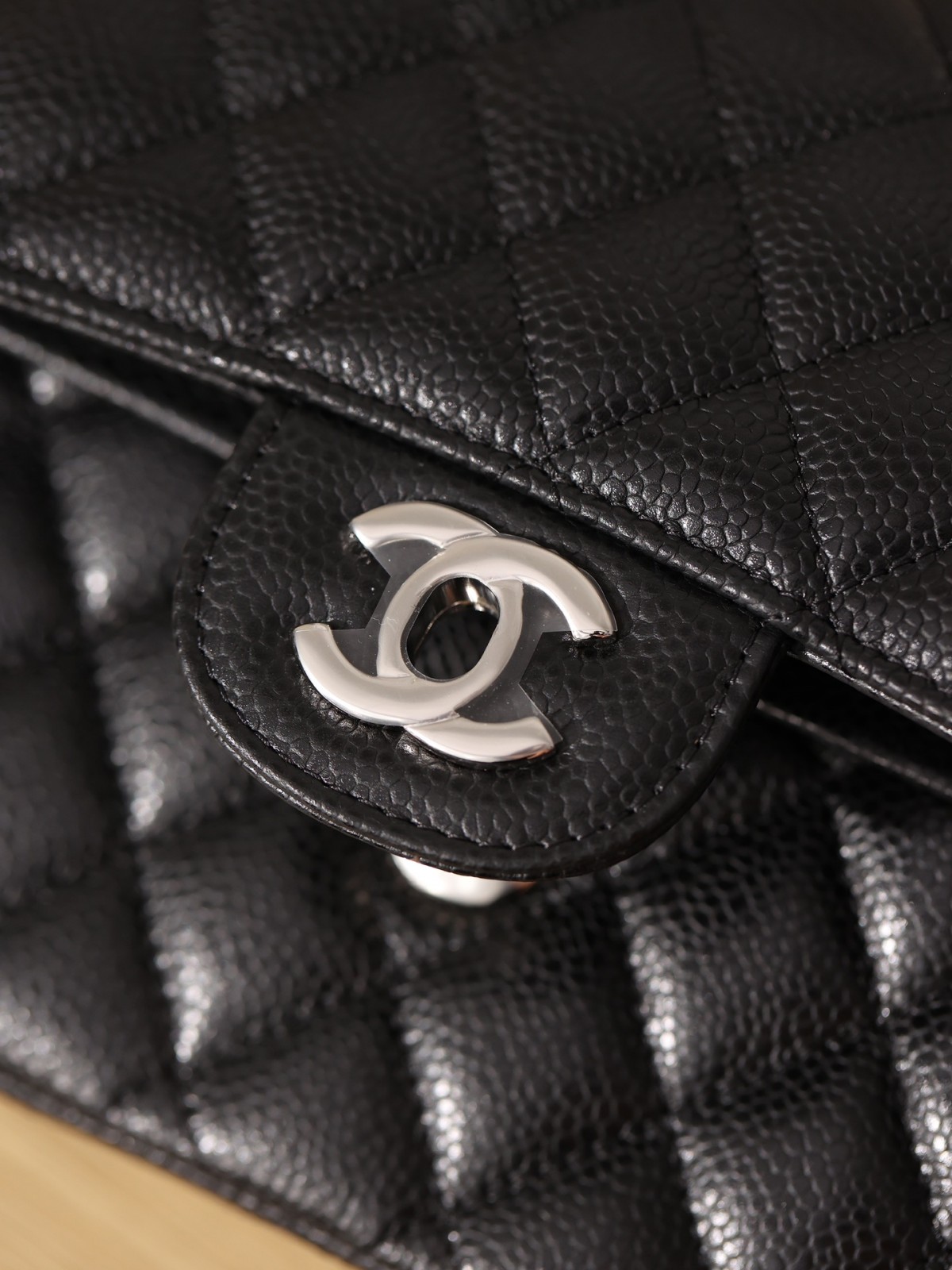 How good quality is a Shebag Chanel Classic Flap bag small size? (2023 updated)-Duka la Mtandaoni la Begi Bandia ya Louis Vuitton ya Ubora, Begi la wabuni wa Replica ru