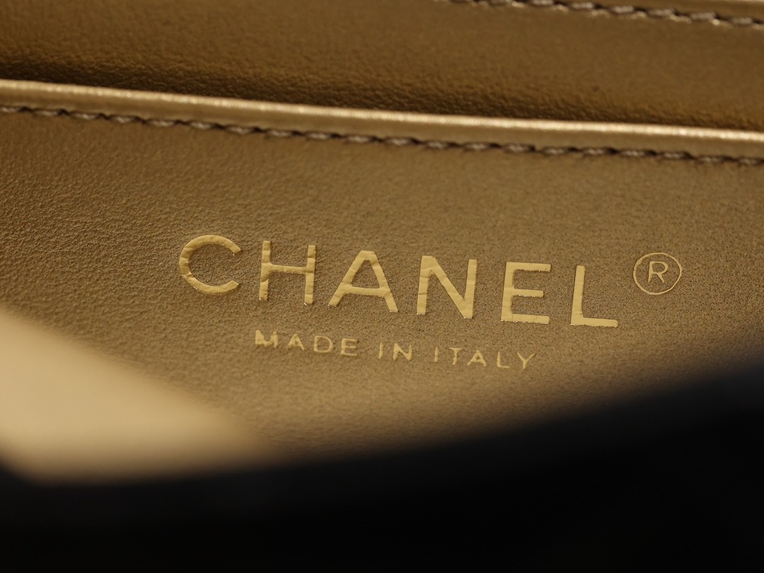 How good quality is a Shebag Chanel Classic flap mini bag of lambskin with golden ball（2023 Week 35）-Tienda en línea de bolsos Louis Vuitton falsos de la mejor calidad, réplica de bolsos de diseño ru