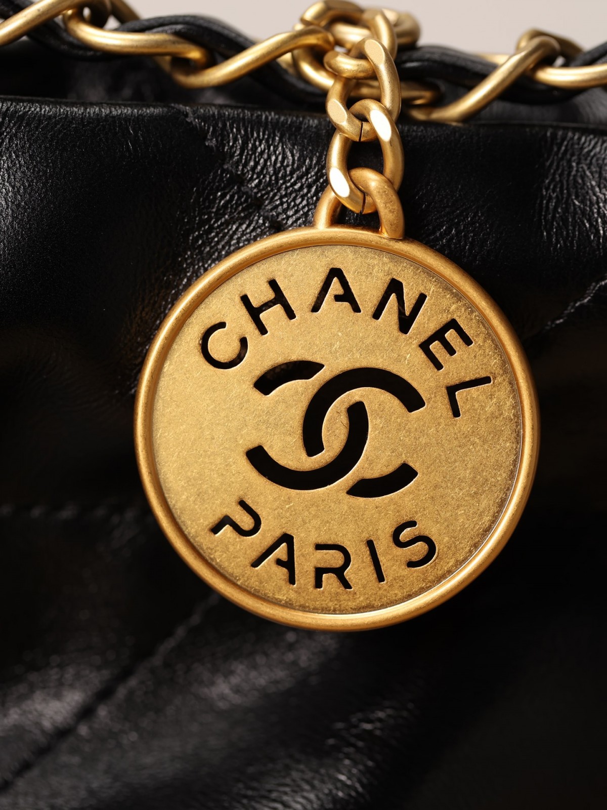 What is highest quality Chanel 22 bag looks like？（2023 Week 37）-Beste Qualität gefälschte Louis Vuitton-Taschen Online-Shop, Replik-Designer-Tasche ru