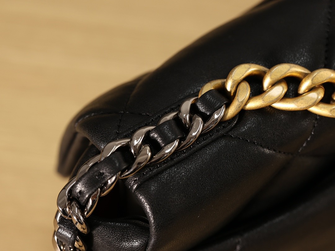 How good quality is a Shebag Chanel 19 bag？（2023 Week 40）-Negoziu in linea di borse Louis Vuitton falsi di migliore qualità, borsa di design di replica ru