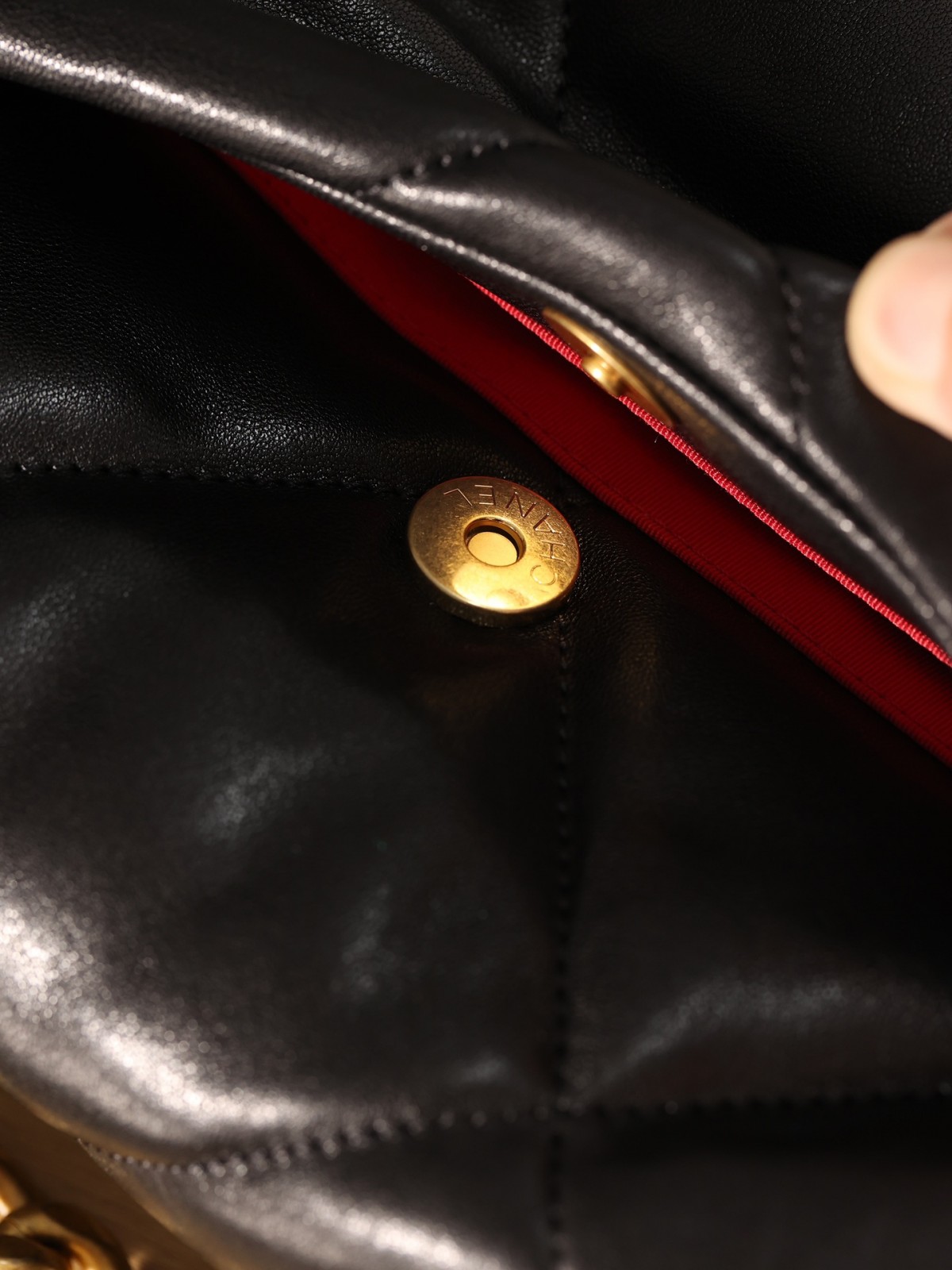 How good quality is a Shebag Chanel 19 bag？（2023 Week 40）-Negoziu in linea di borse Louis Vuitton falsi di migliore qualità, borsa di design di replica ru