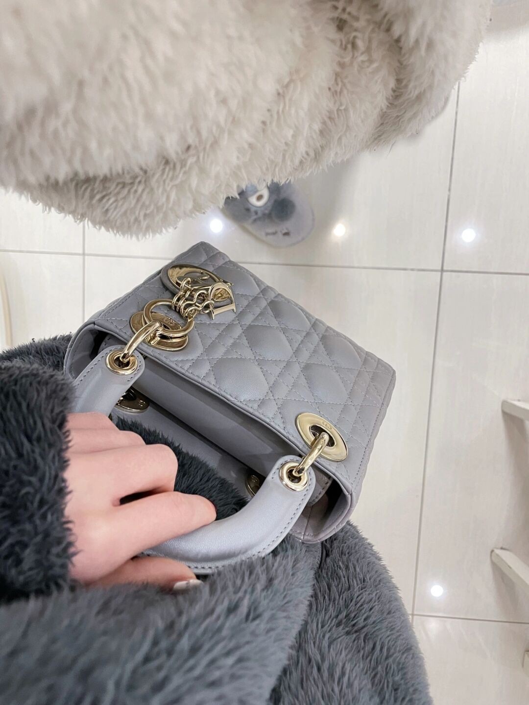 How good quality is a Shebag Lady Dior bag? (2023 Week 42)-Legjobb minőségű hamis Louis Vuitton táska online áruház, replika designer táska ru