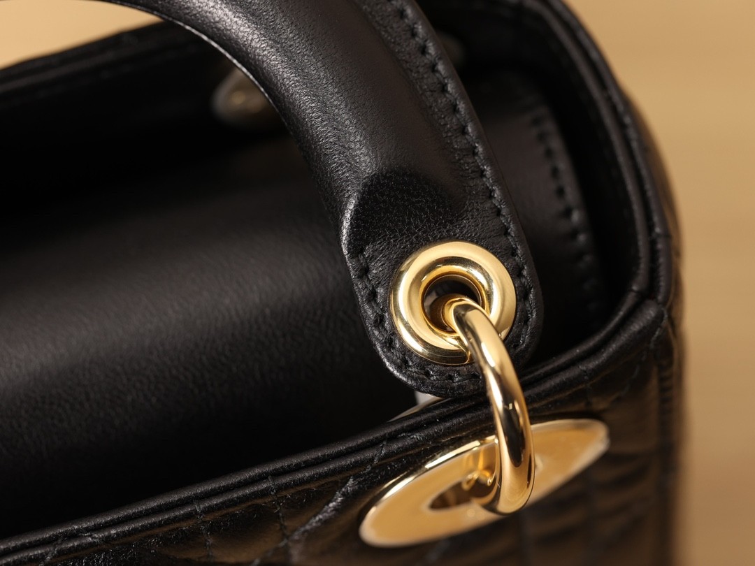 How good quality is a Shebag Lady Dior bag? (2023 Week 42)-最高品質の偽のルイヴィトンバッグオンラインストア、レプリカデザイナーバッグru
