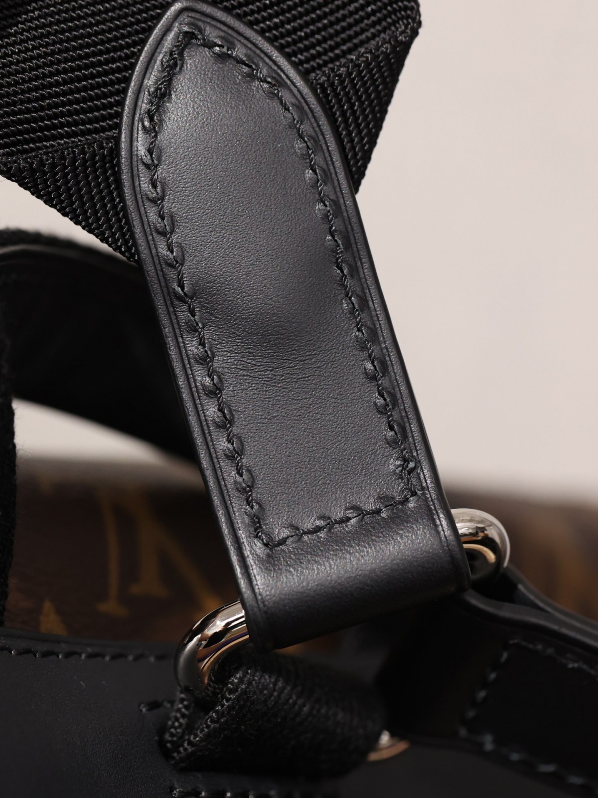 The Louis Vuitton Christopher Backpack: A Remarkable Replication by Shebag Company (2023 Week 43)-ຄຸນະພາບທີ່ດີທີ່ສຸດ Fake Louis Vuitton Bag Online Store, Replica designer bag ru