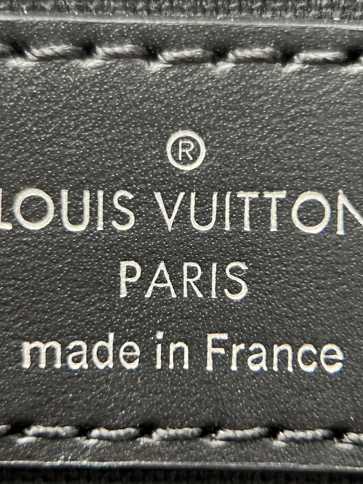 The Louis Vuitton Christopher Backpack: A Remarkable Replication by Shebag Company (2023 Week 43)-Botiga en línia de bosses falses de Louis Vuitton de millor qualitat, rèplica de bosses de disseny ru