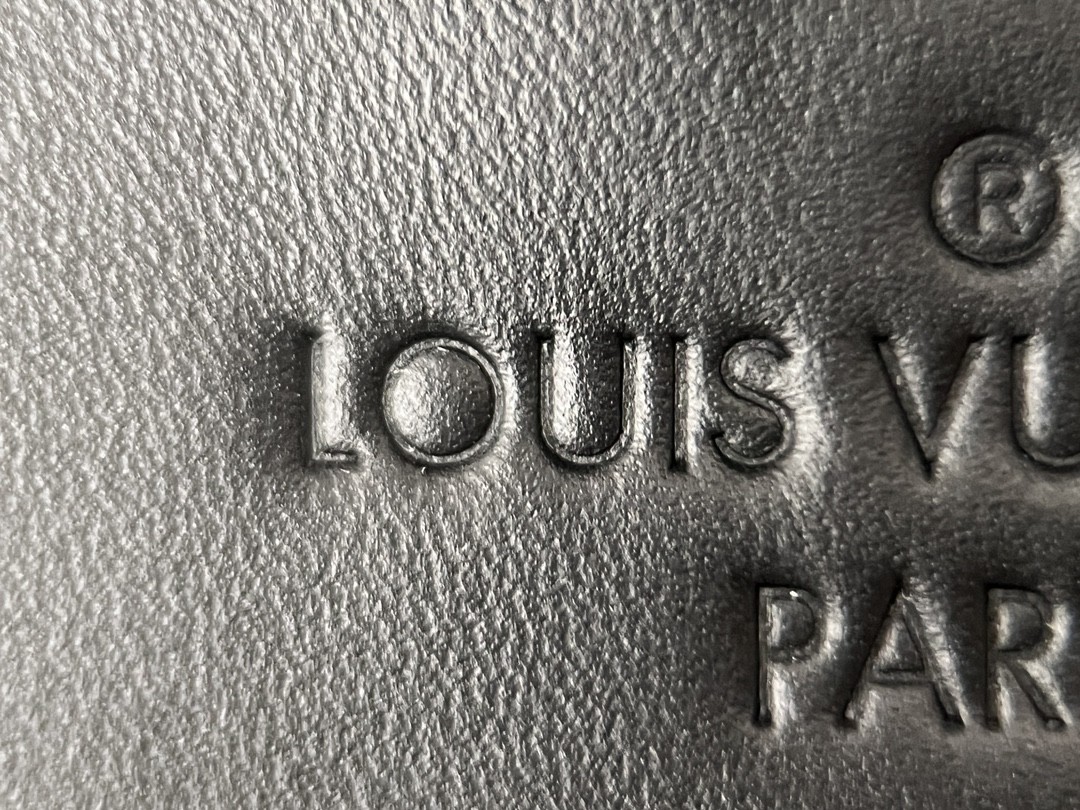 The Louis Vuitton Christopher Backpack: A Remarkable Replication by Shebag Company (2023 Week 43)-Negoziu in linea di borse Louis Vuitton falsi di migliore qualità, borsa di design di replica ru