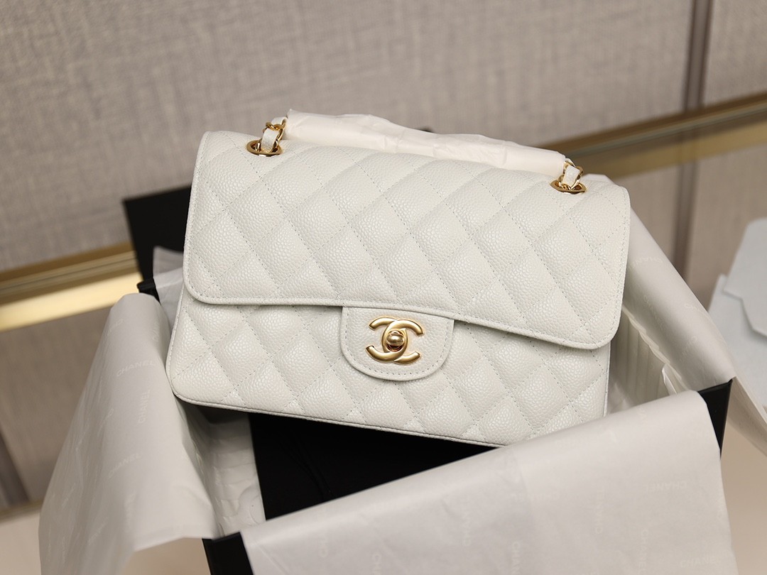 How good quality is a Shebag White Chanel Classic flap bag with gold and caviar leather（2023 Week 43）-最高品質の偽のルイヴィトンバッグオンラインストア、レプリカデザイナーバッグru