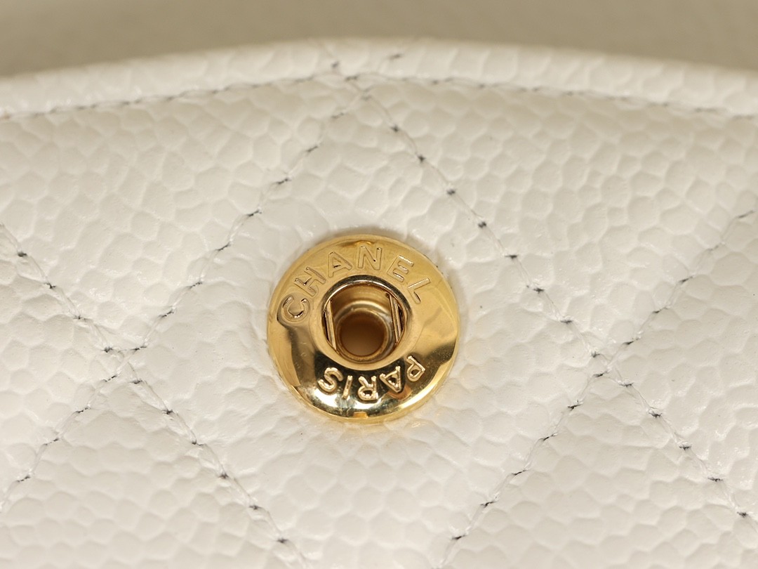How good quality is a Shebag White Chanel Classic flap bag with gold and caviar leather（2023 Week 43）-Duka la Mtandaoni la Begi Bandia ya Louis Vuitton ya Ubora, Begi la wabuni wa Replica ru
