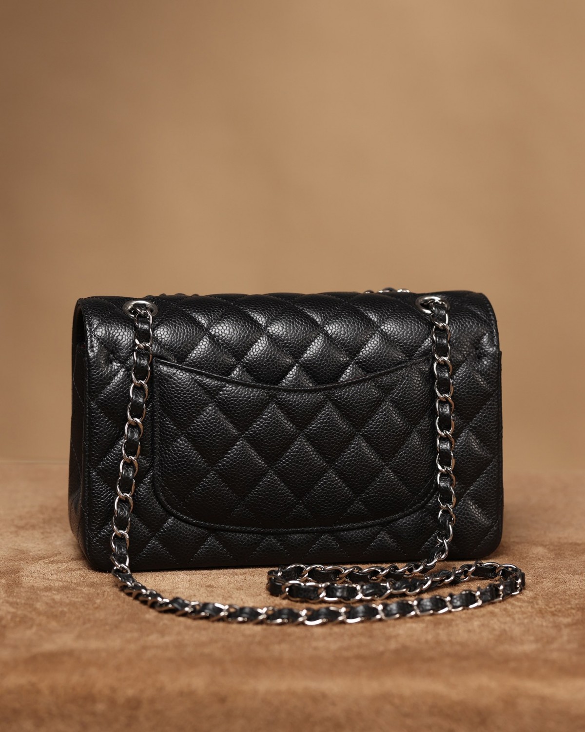 How good quality is a Shebag Chanel CF small 23cm bag? (2023 updated)-Loja online de bolsa Louis Vuitton falsa de melhor qualidade, bolsa de designer de réplica ru