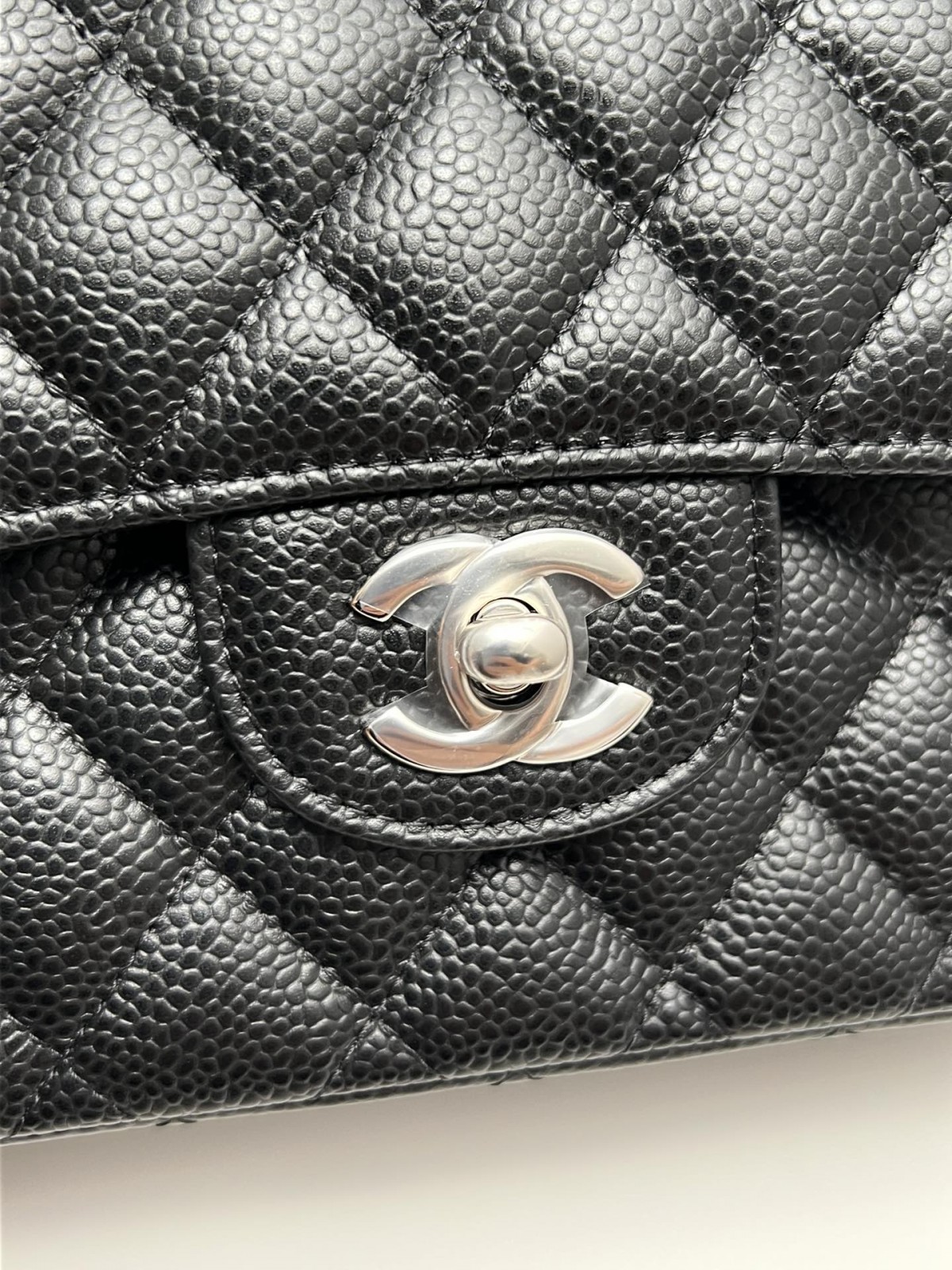 How good quality is a Shebag Chanel CF small 23cm bag? (2023 updated)-ਵਧੀਆ ਕੁਆਲਿਟੀ ਨਕਲੀ ਲੁਈਸ ਵਿਟਨ ਬੈਗ ਔਨਲਾਈਨ ਸਟੋਰ, ਰਿਪਲੀਕਾ ਡਿਜ਼ਾਈਨਰ ਬੈਗ ru