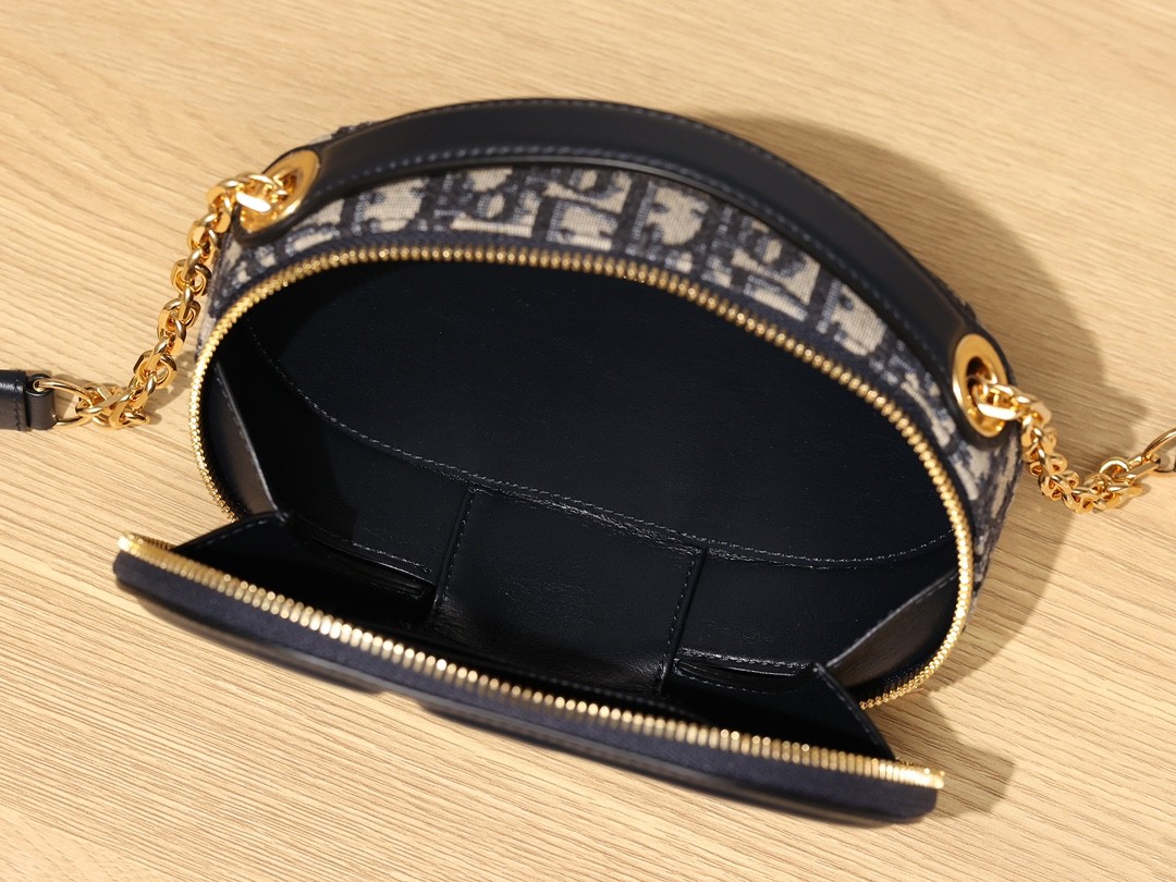 How good quality is a Shebag replica Dior CD Signature bag? (2023 updated)-Beste kwaliteit nep Louis Vuitton tas online winkel, replica designer tas ru