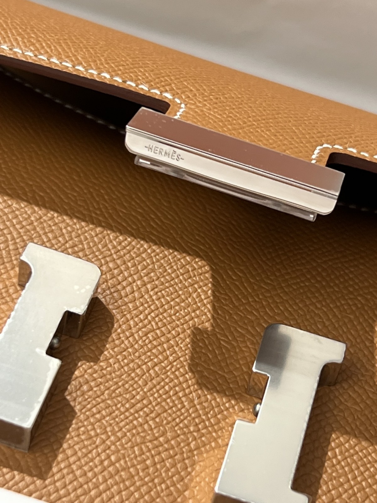 How good quality is a Shebag handmade replica Hermes Brown Constance 19 bag? (2023 updated)-အရည်အသွေးအကောင်းဆုံးအတု Louis Vuitton Bag အွန်လိုင်းစတိုး၊ ပုံစံတူဒီဇိုင်နာအိတ် ru