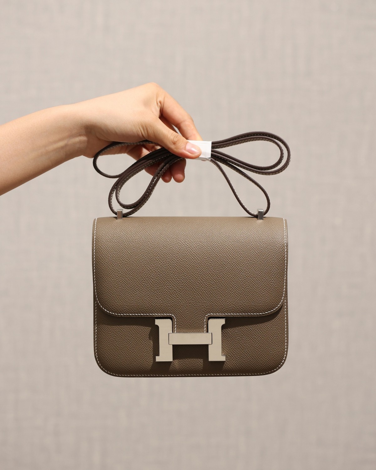 How good quality is a Shebag handmade replica Hermes Grey Constance 19 bag? (2023 updated)-Интернет-магазин поддельной сумки Louis Vuitton лучшего качества, копия дизайнерской сумки ru