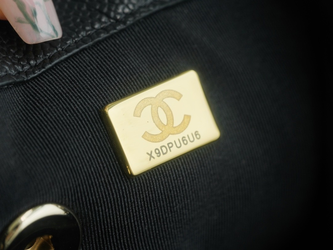 How good quality is a Shebag Chanel Duma backpack 23P France HAAS leather black caviar bag?(2023 Week 43)-Интернет-магазин поддельной сумки Louis Vuitton лучшего качества, копия дизайнерской сумки ru