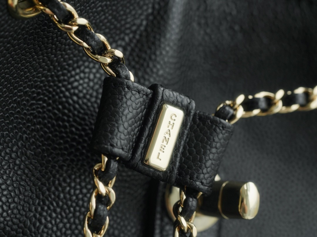 How good quality is a Shebag Chanel Duma backpack 23P France HAAS leather black caviar bag?(2023 Week 43)-Botiga en línia de bosses falses de Louis Vuitton de millor qualitat, rèplica de bosses de disseny ru