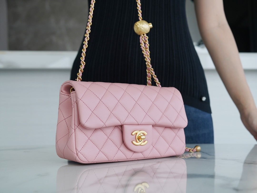 How good quality is a Shebag replica Chanel Classic flap with golden ball 23K bag Pink (2023 updated)-Best Quality Fake Louis Vuitton Bag Online Store, Replica designer bag ru