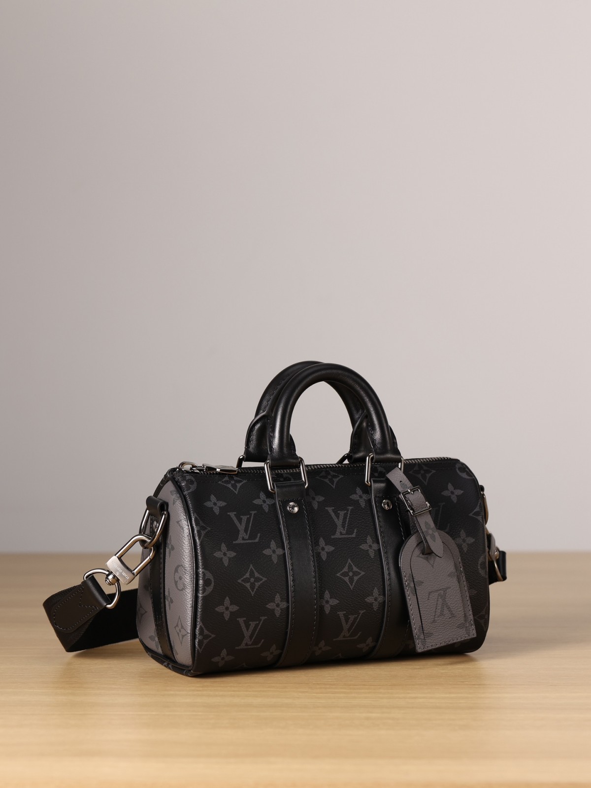 How good quality is a Shebag replica Louis Vuitton KEEPALL BANDOULIÈRE 25 bag?(2023 Week 49)-ఉత్తమ నాణ్యత నకిలీ లూయిస్ విట్టన్ బ్యాగ్ ఆన్‌లైన్ స్టోర్, రెప్లికా డిజైనర్ బ్యాగ్ రు