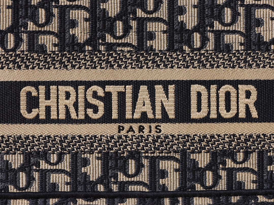 Shebag New Replica Dior Book tote with strap (2023 Week 50)-Toko Online Tas Louis Vuitton Palsu Kualitas Terbaik, Tas desainer replika ru
