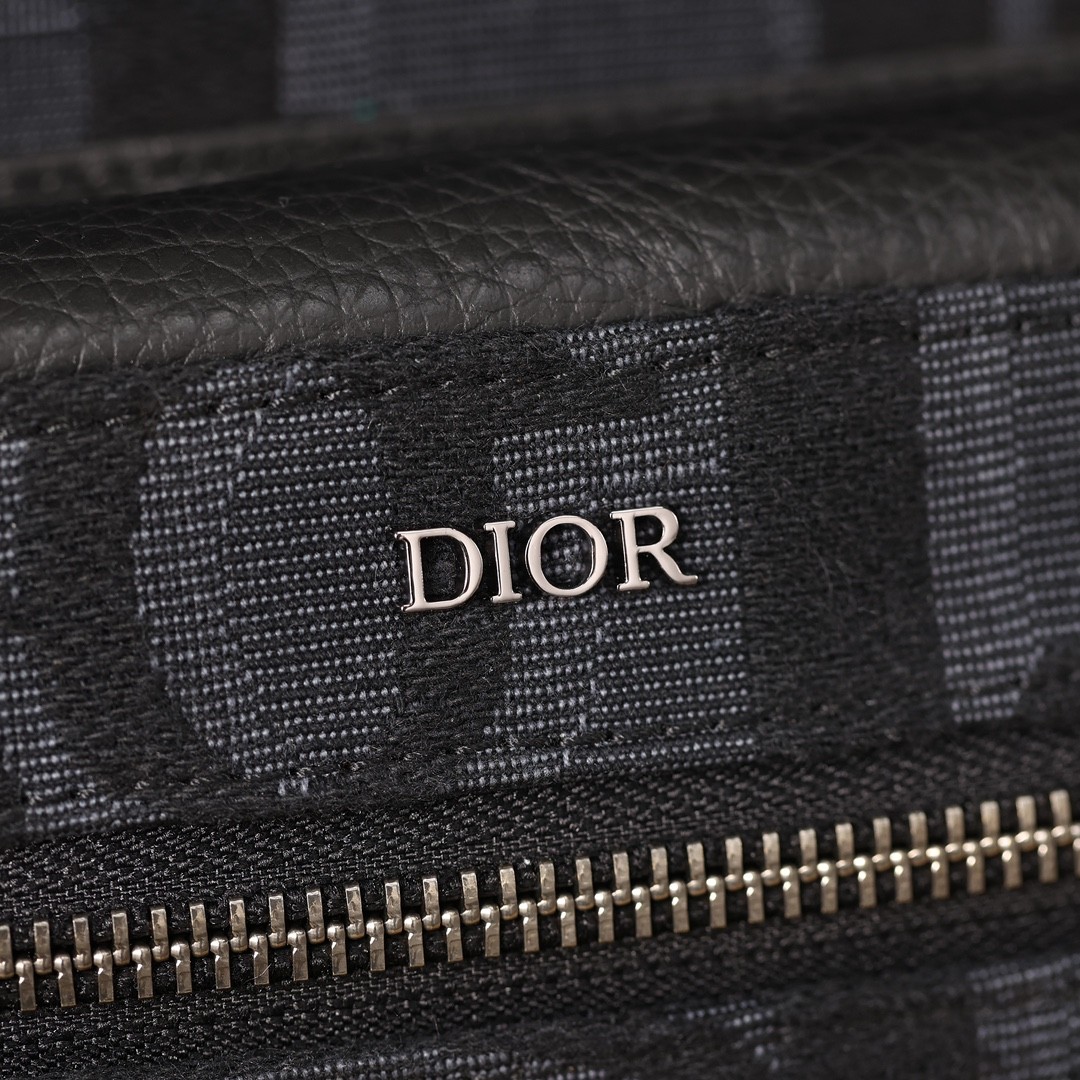 Shebag 2024 new replica: Dior RIDER backpack (2024 Week 2)-Best Quality Fake Louis Vuitton Bag Online Store, Replica designer bag ru