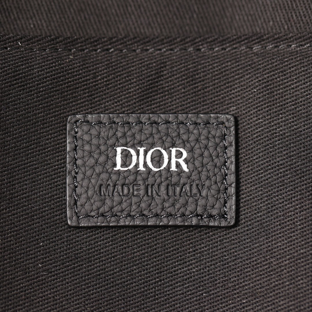 Shebag 2024 new replica: Dior RIDER backpack (2024 Week 2)-ʻOi aku ka maikaʻi o ka ʻeke Louis Vuitton ʻeke hoʻopunipuni ma ka hale kūʻai pūnaewele, ʻeke hoʻolālā kope ru