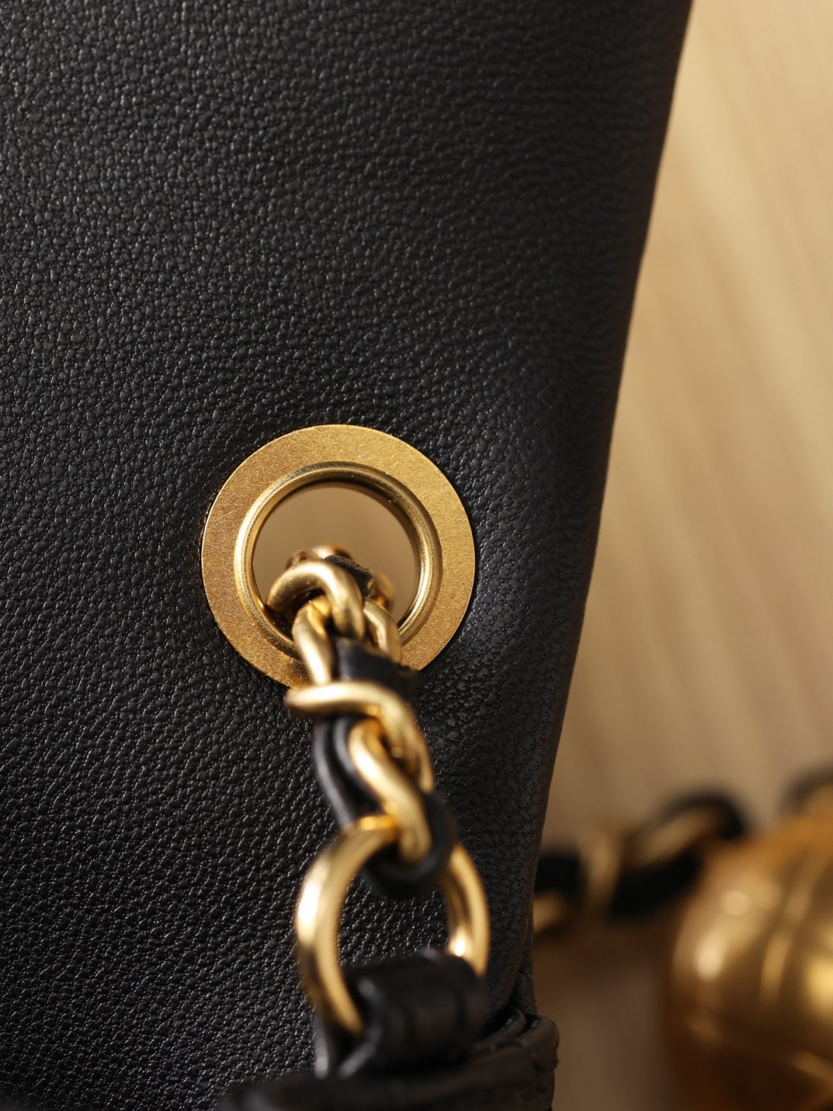 Shebag is serious to the Mini Classic flap bag with gold ball this time！（2024 Week 3）-ఉత్తమ నాణ్యత నకిలీ లూయిస్ విట్టన్ బ్యాగ్ ఆన్‌లైన్ స్టోర్, రెప్లికా డిజైనర్ బ్యాగ్ రు