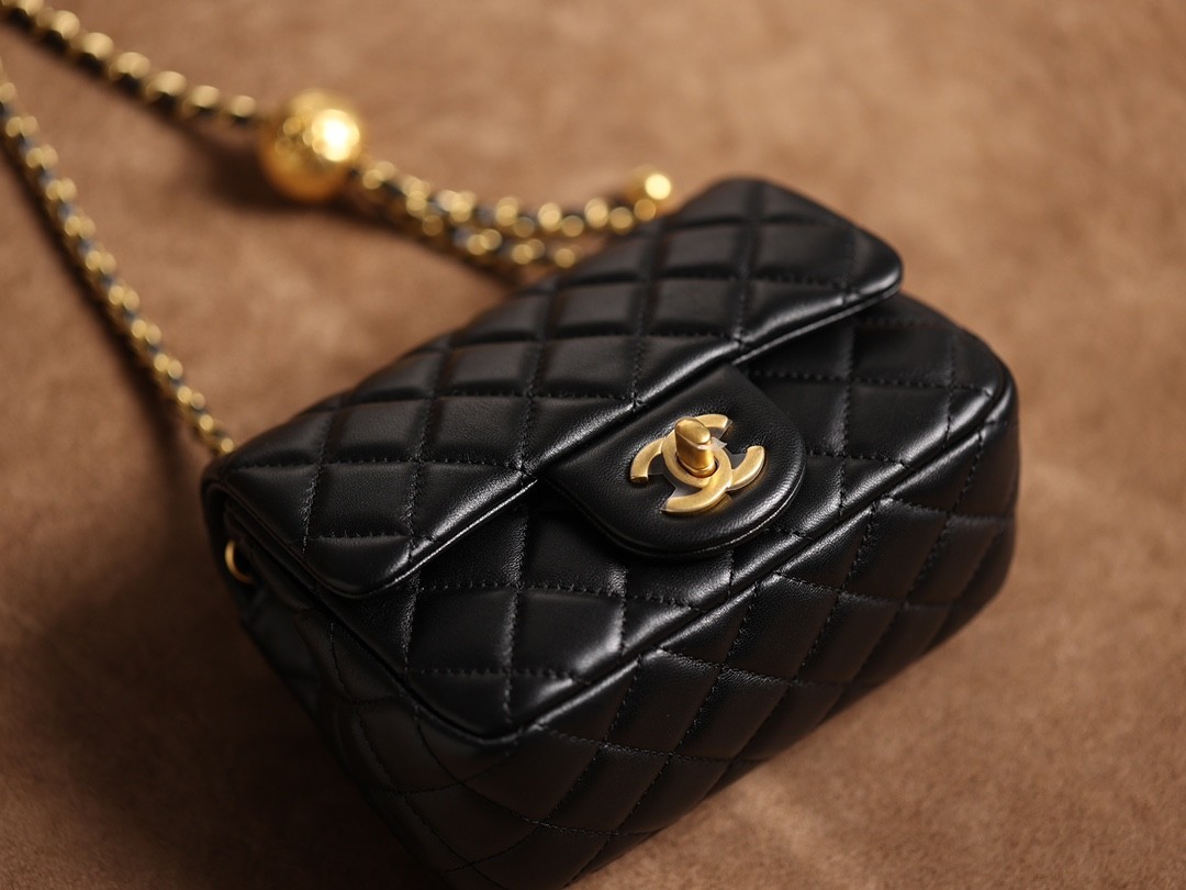 Shebag is serious to the Mini Classic flap bag with gold ball this time！（2024 Week 3）-Bedste kvalitet Fake Louis Vuitton Bag Online Store, Replica designer bag ru