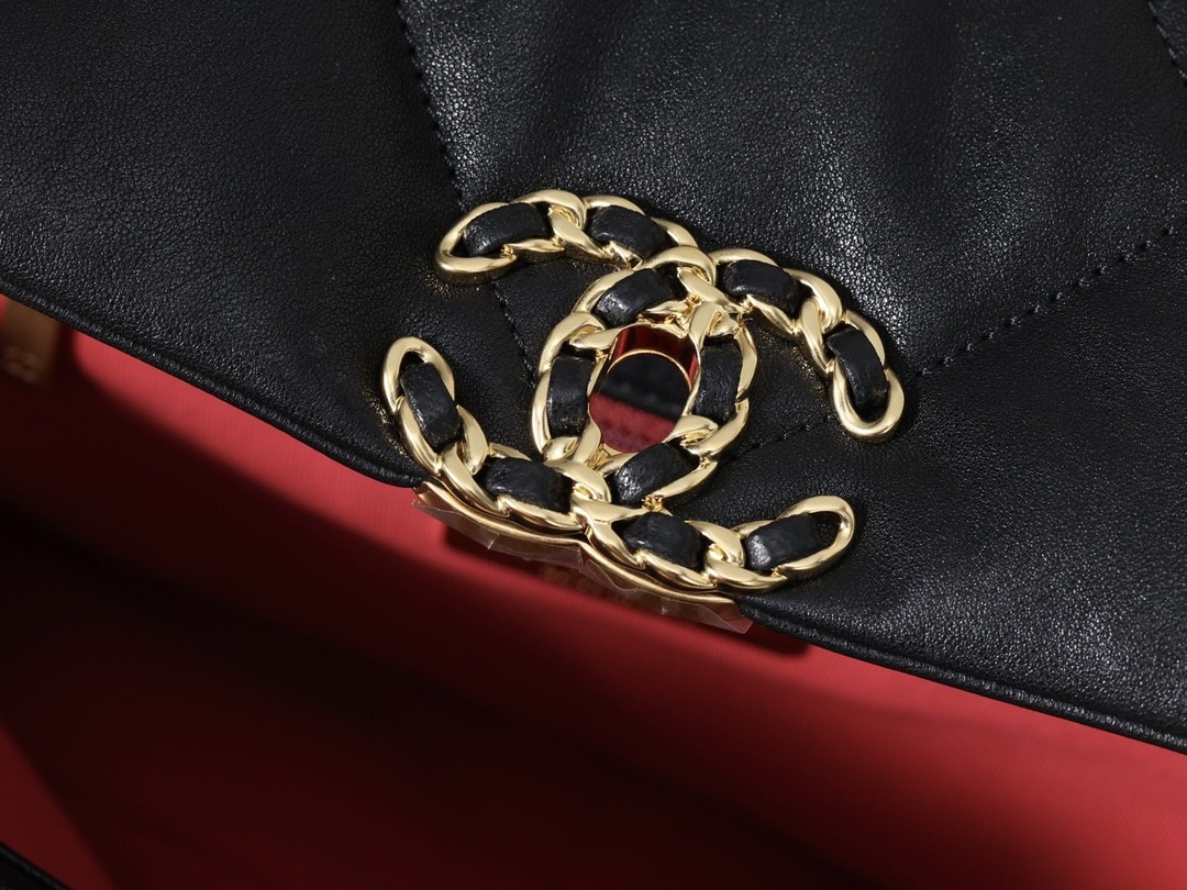 How good quality is a Shebag Chanel 19 bag? (2024 Week 3)-Best Quality Fake Louis Vuitton Bag Online Store, Replica designer bag ru