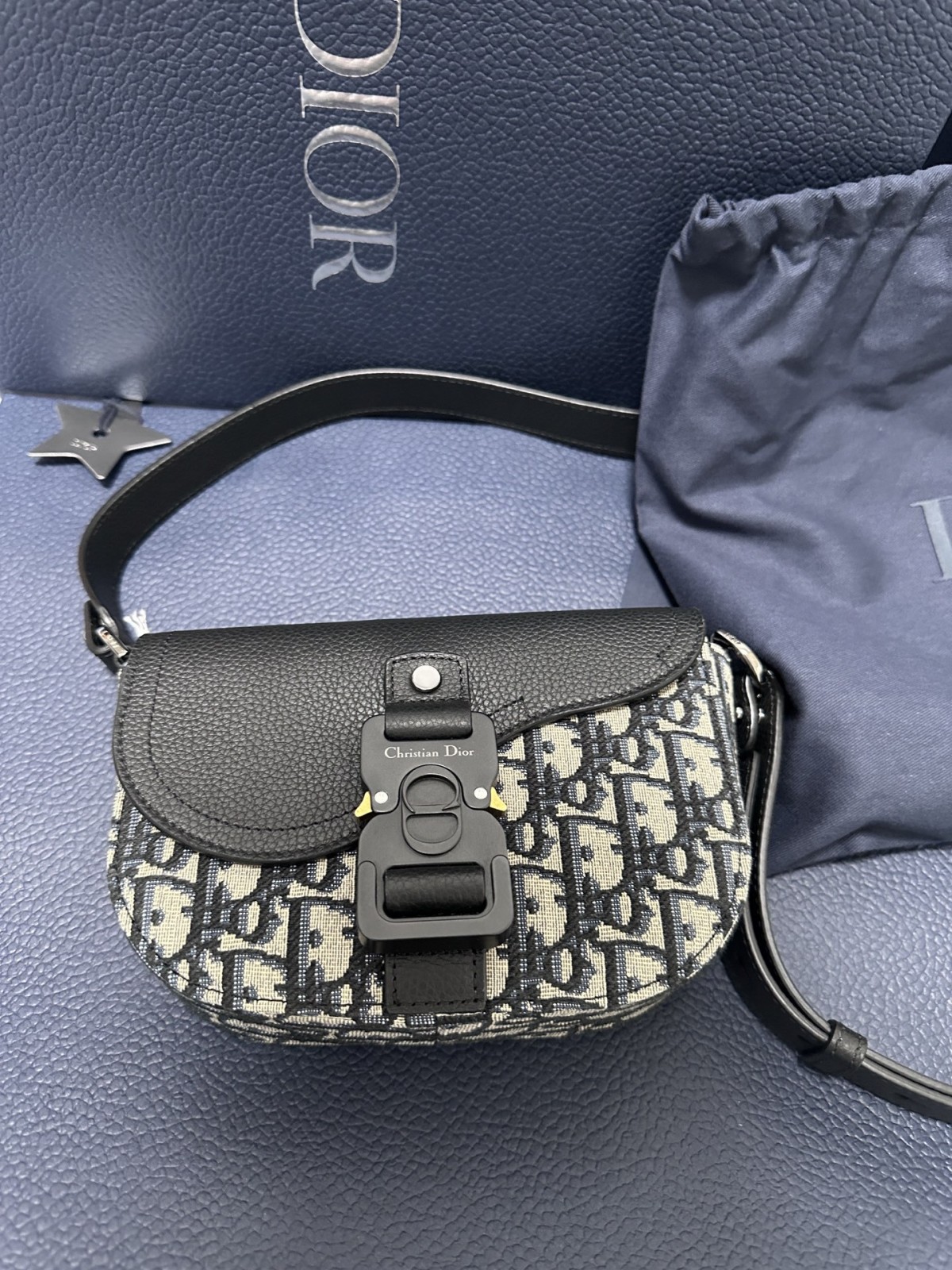 How good quality is Shebag New Dior Saddle bag?(2024 Week 5)-Labākās kvalitātes viltotās Louis Vuitton somas tiešsaistes veikals, dizaineru somas kopija ru