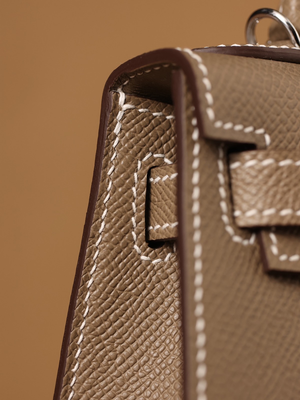 How great quality of Shebag Handmade Grey Mini Kelly 2 in Epsom leather? (2024 Week 5 Grey)-Tulaga sili ona lelei Fake Louis Vuitton Bag Faleoloa i luga ole laiga, Replica designer bag ru
