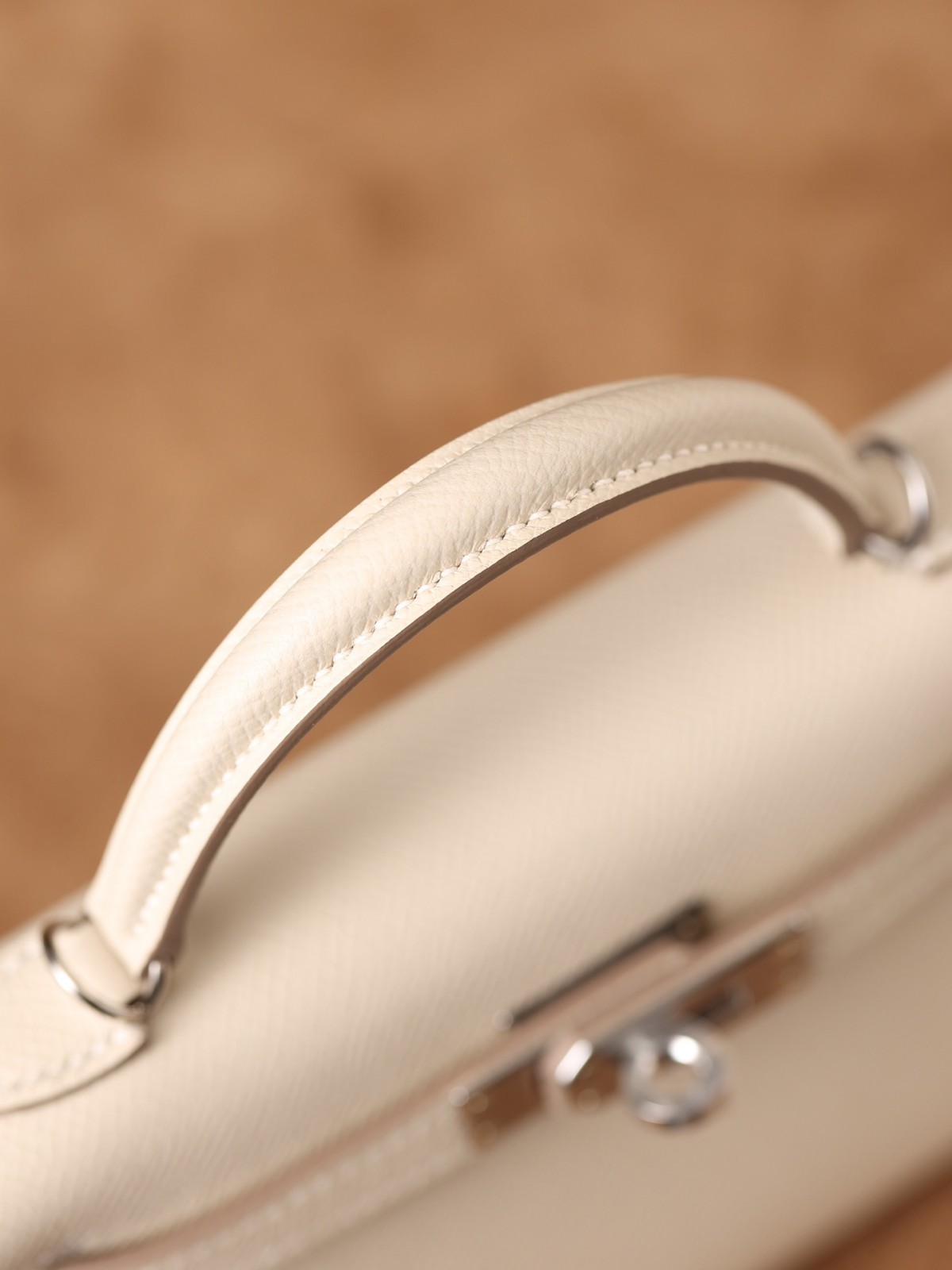 How great quality of Shebag Handmade White Mini Kelly 2 in Epsom leather? (2024 Week 5 White)-Duka la Mtandaoni la Begi Bandia ya Louis Vuitton ya Ubora, Begi la wabuni wa Replica ru