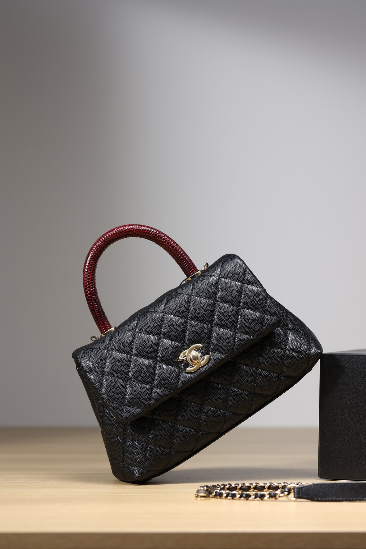 How great quality is a Shebag Chanel Coco Handle bag? (2024 Week 7)-മികച്ച ഗുണനിലവാരമുള്ള വ്യാജ ലൂയിസ് വിറ്റൺ ബാഗ് ഓൺലൈൻ സ്റ്റോർ, റെപ്ലിക്ക ഡിസൈനർ ബാഗ് ru