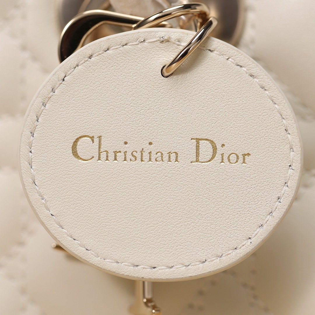 How good quality is Shebag Lady Dior D-Joy bag?（2024 Week 10）-Meilleure qualité de faux sac Louis Vuitton en ligne, réplique de sac de créateur ru
