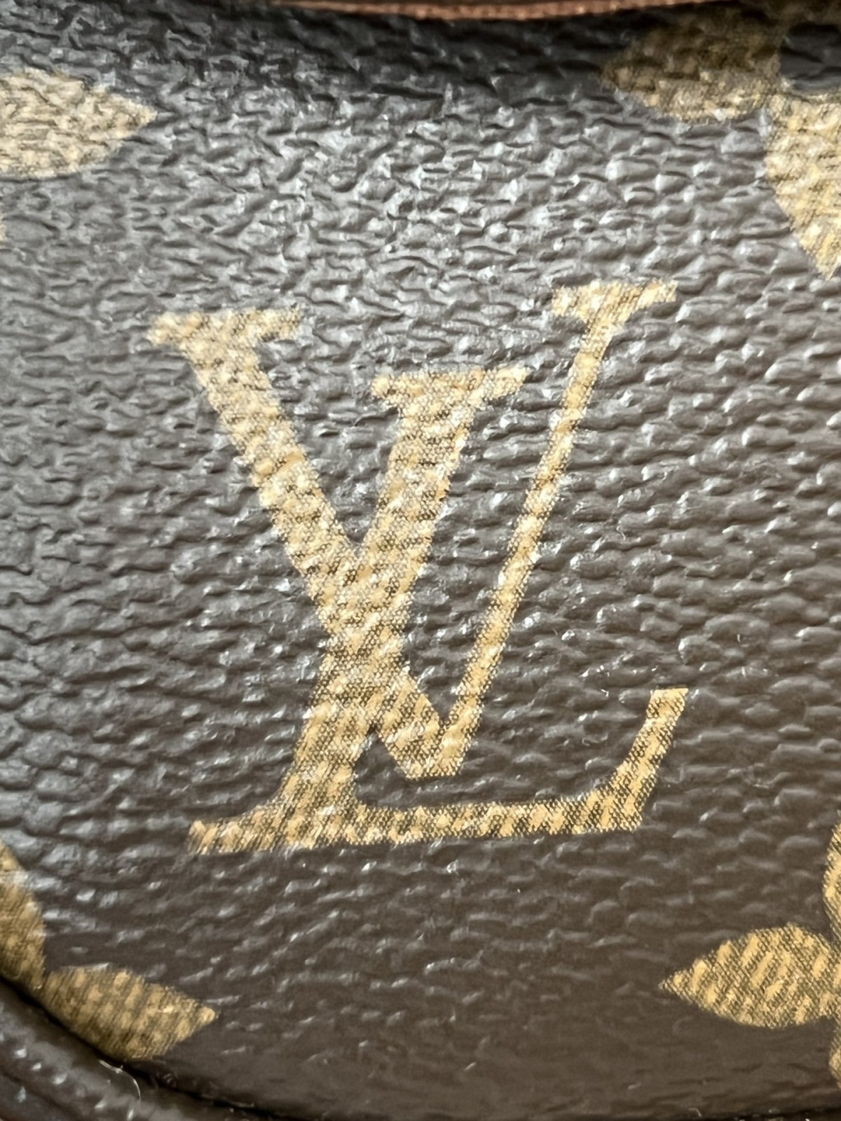 A Glance of Shebag workshop and warehouse for Louis Vuitton new WOC IVY bags of M81911（2024 Week 10）-Paras laatu väärennetty Louis Vuitton laukku verkkokauppa, replika suunnittelija laukku ru