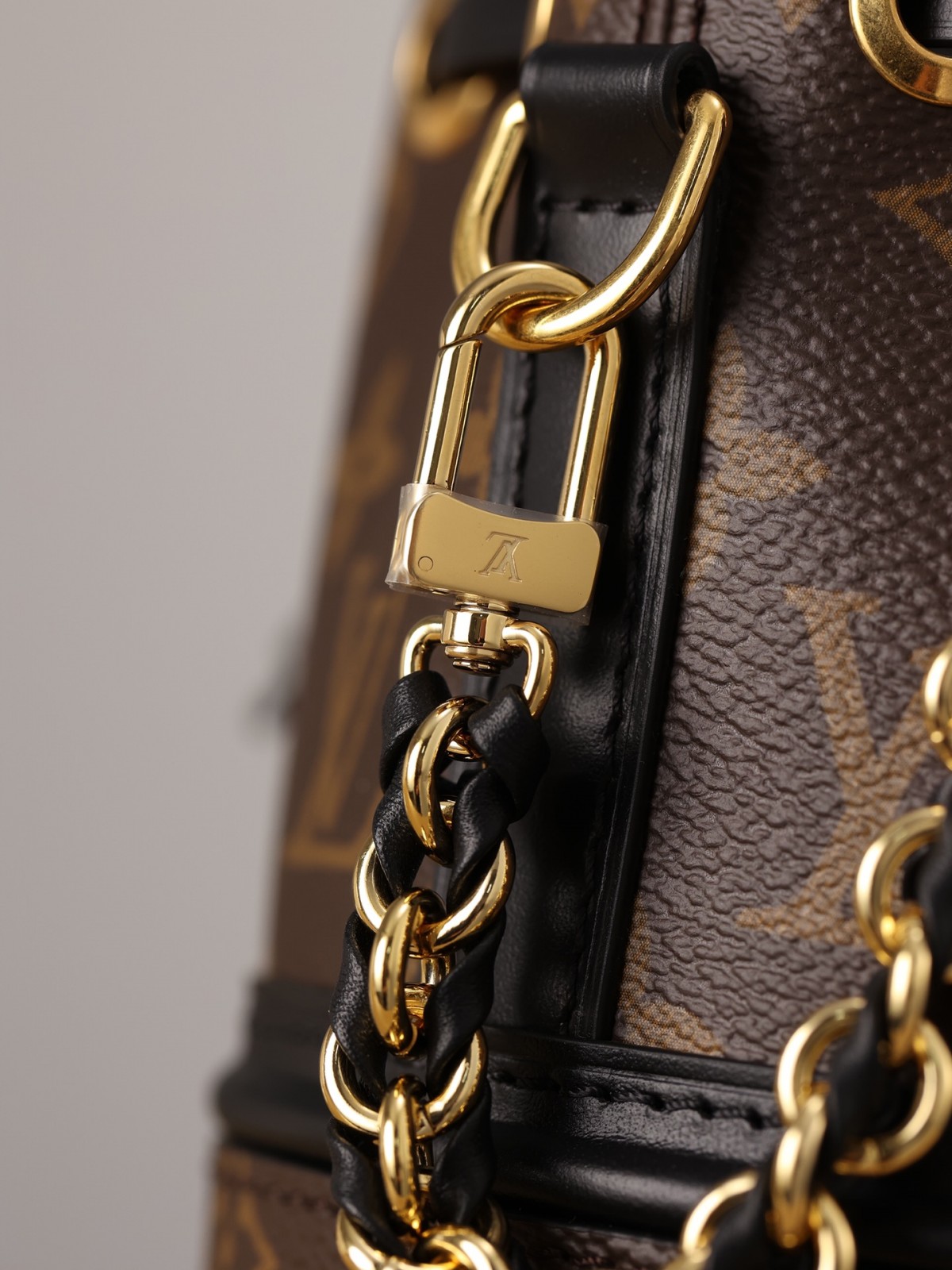 New findings！We goes to Louis Vuitton boutique（2024 June updated）-Bescht Qualitéit Fake Louis Vuitton Bag Online Store, Replica Designer Bag ru