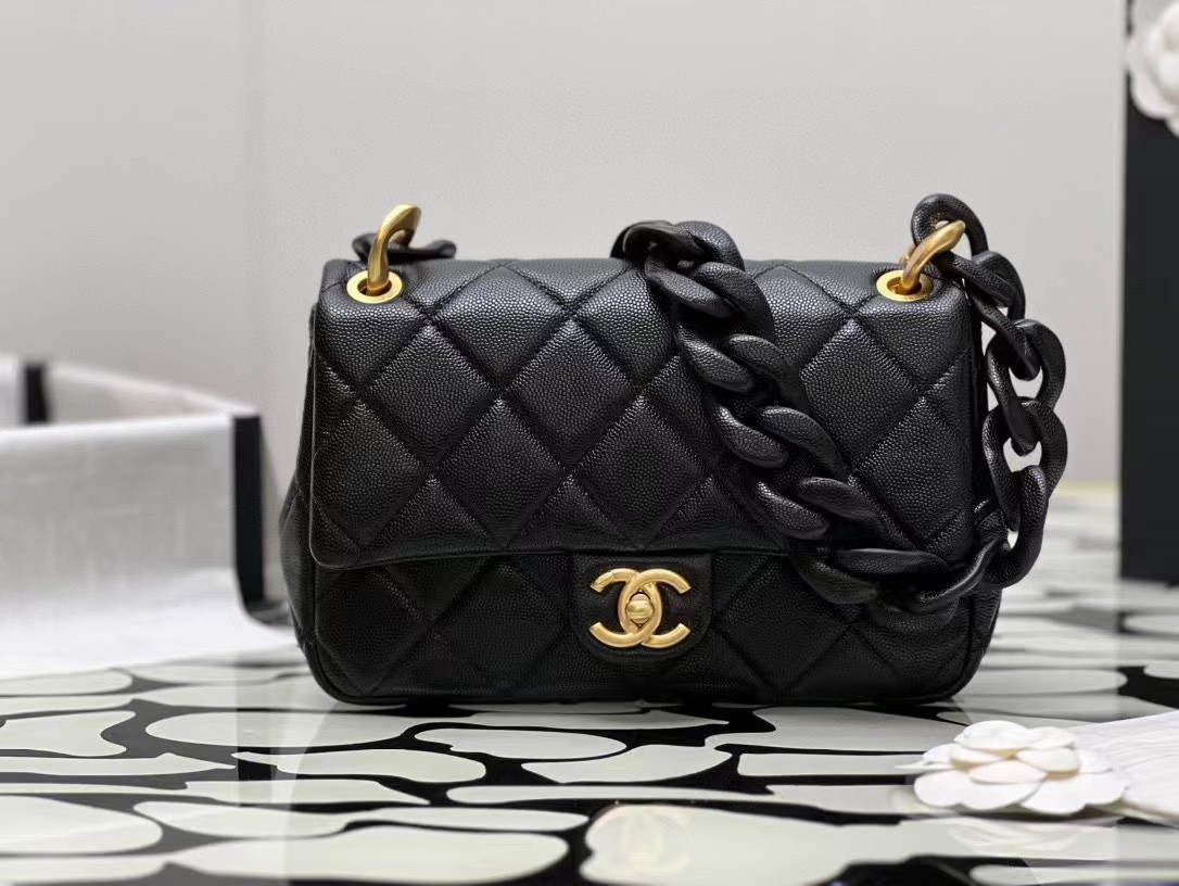 What is new on Shebag Chanel bags？（2024 June updated）-Best Quality Fake designer Bag Review, Replica designer bag ru