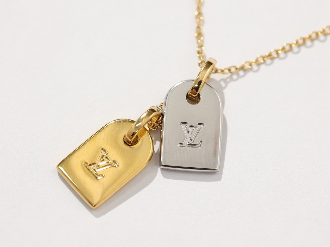 2024 Summer: Shebag M00599 LV PRECIOUS NANOGRAM necklace（2024 July updated）-Інтэрнэт-крама падробленай сумкі Louis Vuitton лепшай якасці, рэплікі дызайнерскай сумкі ru