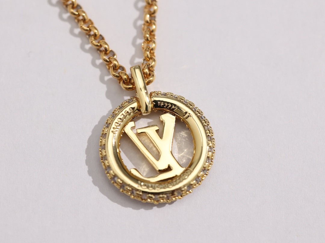 2024 Summer：Shebag M00759 LV LOUISE BY NIGHT necklace （2024 July updated）-Інтэрнэт-крама падробленай сумкі Louis Vuitton лепшай якасці, рэплікі дызайнерскай сумкі ru