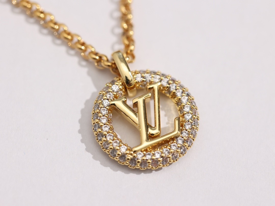 2024 Summer：Shebag M00759 LV LOUISE BY NIGHT necklace （2024 July updated）-Інтэрнэт-крама падробленай сумкі Louis Vuitton лепшай якасці, рэплікі дызайнерскай сумкі ru