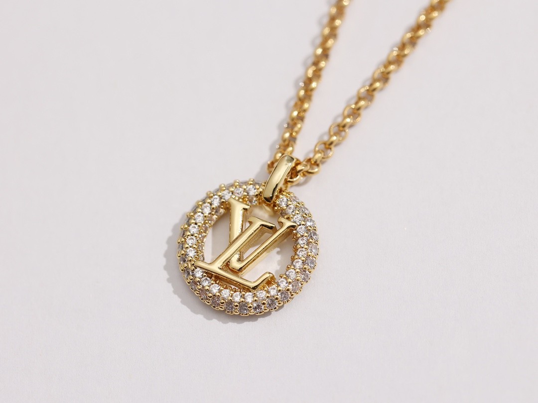 2024 Summer：Shebag M00759 LV LOUISE BY NIGHT necklace （2024 July updated）-Інтэрнэт-крама падробленай сумкі Louis Vuitton лепшай якасці, рэплікі дызайнерскай сумкі ru