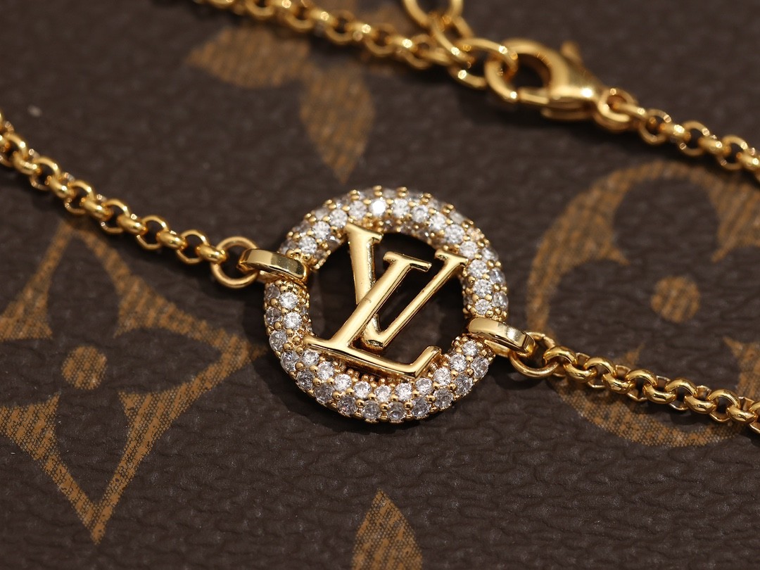 2024 Summer：Shebag M00759 LV LOUISE BY NIGHT necklace （2024 July updated）-Molemo ka ho Fetisisa Lebenkele la Lebenkele la Marang-rang la Fake Louis Vuitton, Replica designer bag ru