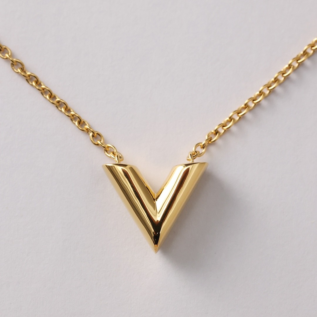 2024 Summer：Shebag Louis Vuitton M61083 ESSENTIAL V necklace gold （2024 July updated）-Negoziu in linea di borse Louis Vuitton falsi di migliore qualità, borsa di design di replica ru